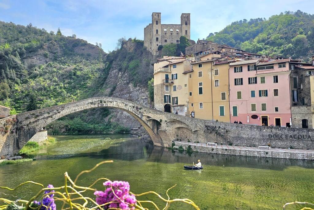 Car.Lo. Casa Vacanze Dolceacqua Exteriér fotografie