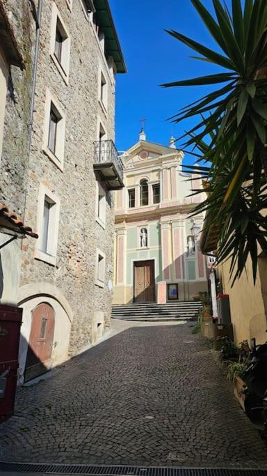 Car.Lo. Casa Vacanze Dolceacqua Exteriér fotografie